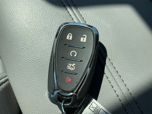 Used 2024 Chevrolet Malibu LT image 30
