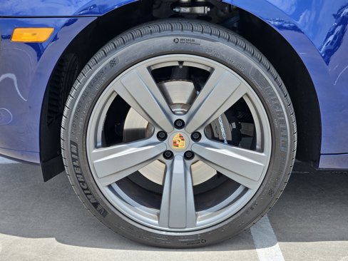 Certified 2025 Porsche Macan S image 19