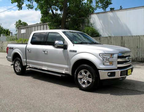 Used 2017 Ford F150 Lariat image 4