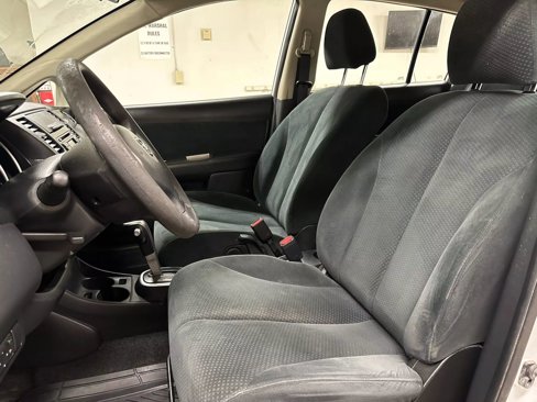 Used 2011 Nissan Versa 1.8 S w/ PWR Plus Pkg image 8