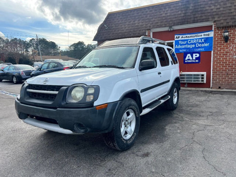 Used 2004 Nissan Xterra XE image 2