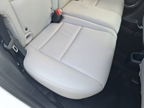 Used 2019 Honda HR-V Touring image 22