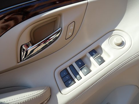 Used 2015 Buick LaCrosse Premium image 9