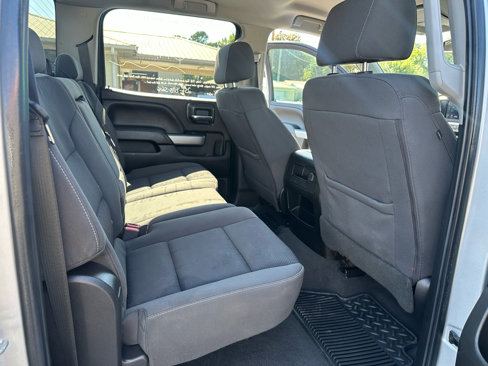 Used 2019 Chevrolet Silverado 2500 LT w/ Texas Edition image 17