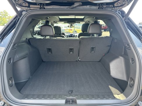 Certified 2023 Chevrolet Equinox RS w/ RS Leather Package image 9