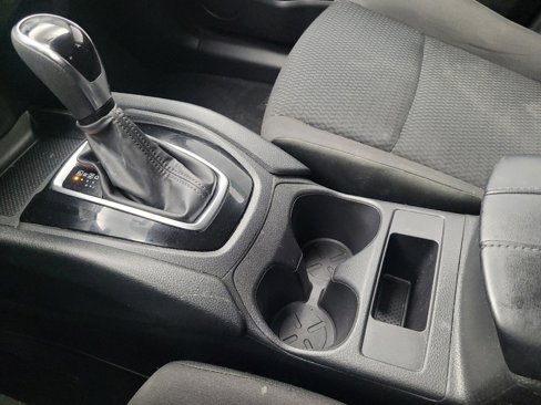 Used 2018 Nissan Rogue Sport S w/ S Appearance Package image 26