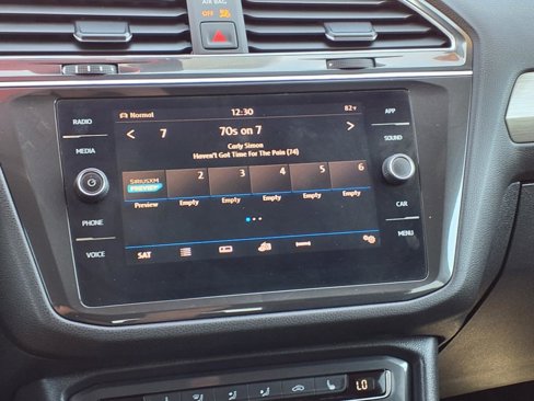 Used 2019 Volkswagen Tiguan SE image 20