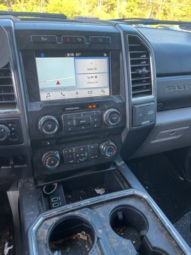 Used 2017 Ford F350 XLT image 2