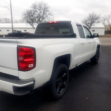 Used 2018 Chevrolet Silverado 1500 LT w/ All Star Edition image 5
