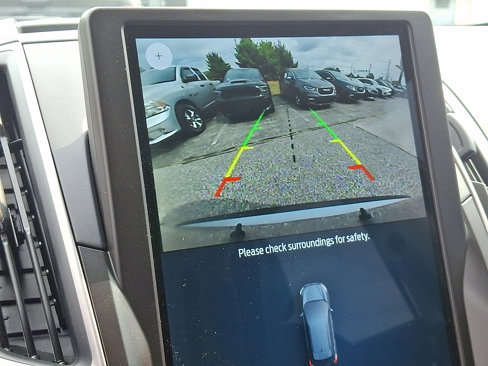 Used 2021 Ford Edge SE image 19