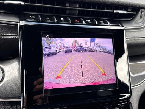 Certified 2023 Jeep Grand Cherokee Altitude image 27