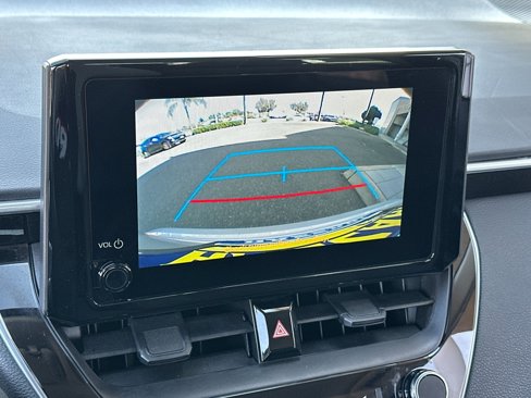 Used 2024 Toyota Corolla LE image 17