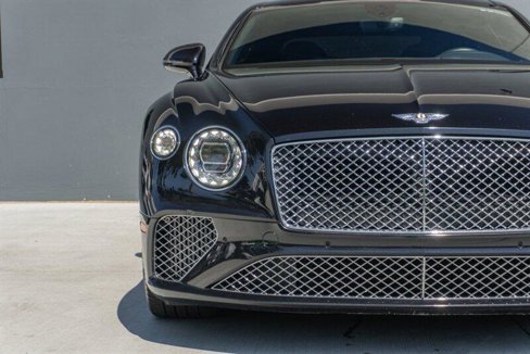 Used 2020 Bentley Continental GT V8 image 25