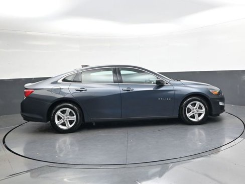 Used 2021 Chevrolet Malibu LS w/ Driver Confidence Package II image 3