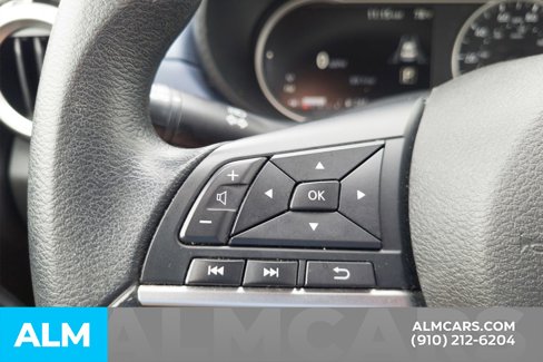 Used 2023 Nissan Versa SV image 27