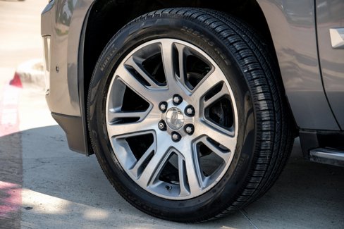 Used 2019 Cadillac Escalade ESV Luxury image 49