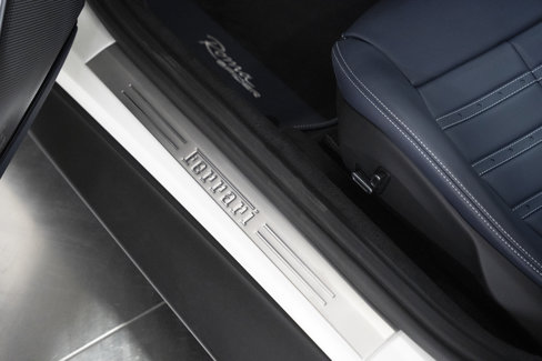 Used 2025 Ferrari Roma Spider image 45