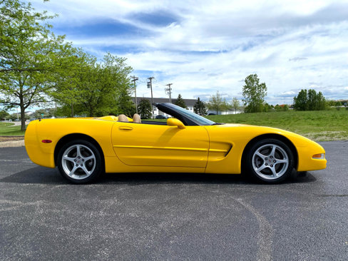 Used 2003 Chevrolet Corvette Convertible w/ Preferred Equipment Group1 image 7