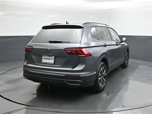 Used 2023 Volkswagen Tiguan S image 11