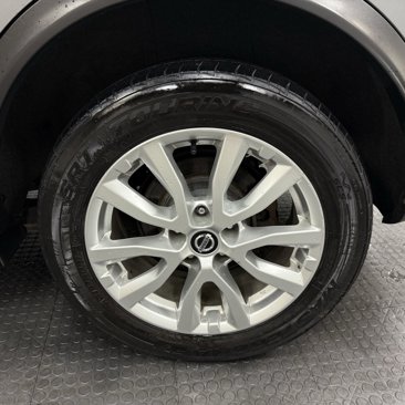 Used 2021 Nissan Rogue Sport S image 11