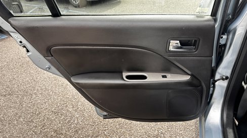 Used 2010 Ford Fusion Hybrid image 24