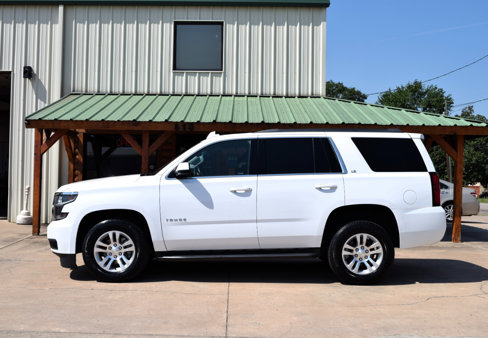 Used 2016 Chevrolet Tahoe LS image 2