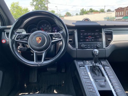Used 2017 Porsche Macan GTS image 13