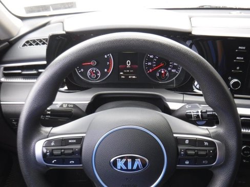 Used 2021 Kia K5 LXS image 28