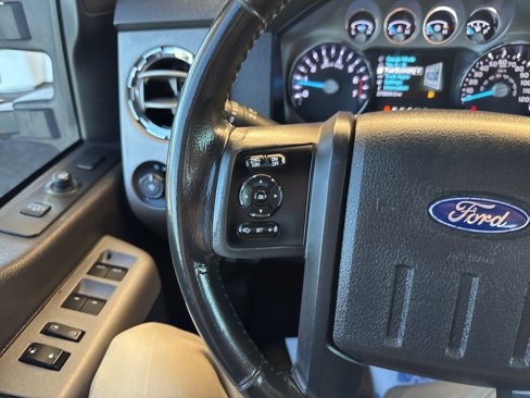 Used 2013 Ford F350 Lariat image 27