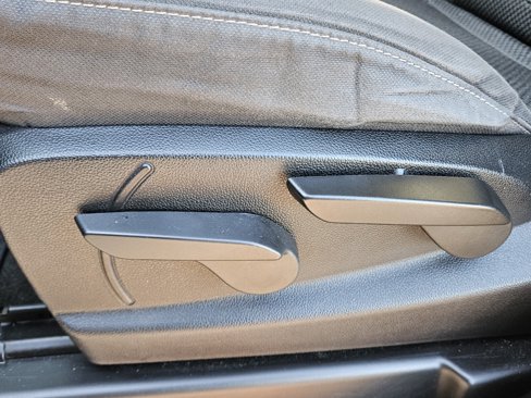 Used 2018 Chevrolet Silverado 1500 LT w/ Trailering Package image 12