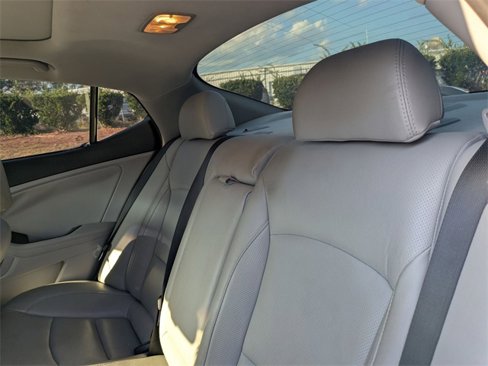 Used 2015 Kia Optima EX w/ EX Premium Package image 23