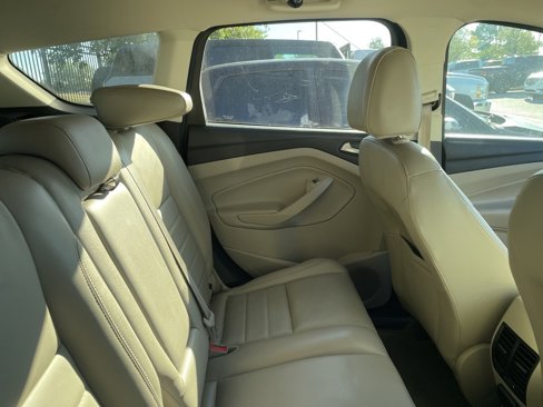 Used 2015 Ford Escape Titanium image 21
