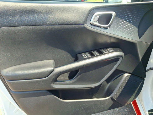 Used 2020 Kia Soul GT-Line image 12