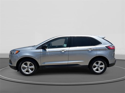 Certified 2020 Ford Edge SE image 7