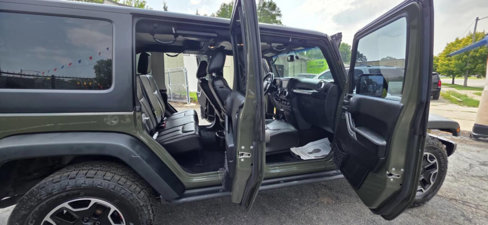 Used 2015 Jeep Wrangler Unlimited Rubicon image 15