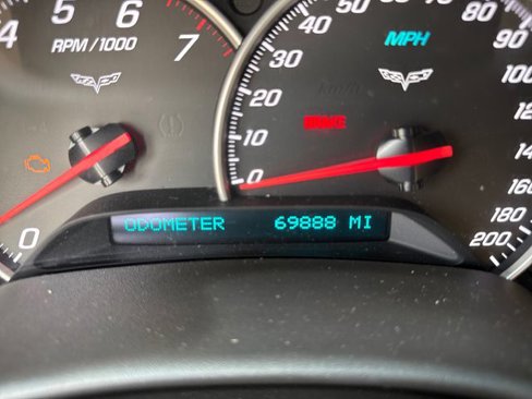 Used 2005 Chevrolet Corvette Convertible w/ Preferred Equipment Group image 16