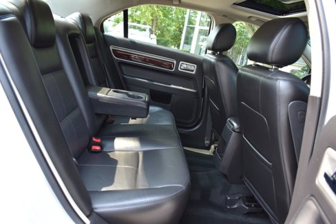 Used 2006 Lincoln Zephyr image 37