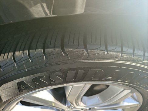Certified 2019 Ford Edge Titanium w/ Equipment Group 301A image 33