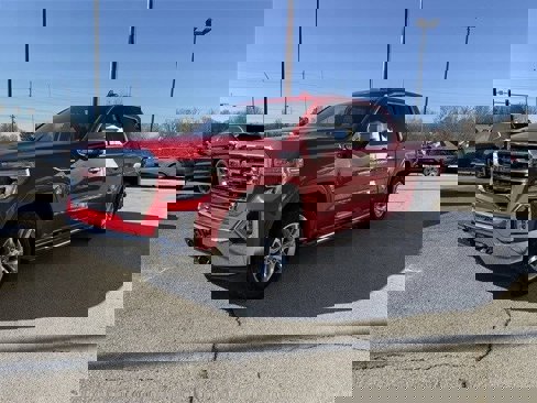 Used 2019 GMC Sierra 1500 SLT w/ SLT Premium Package image 9