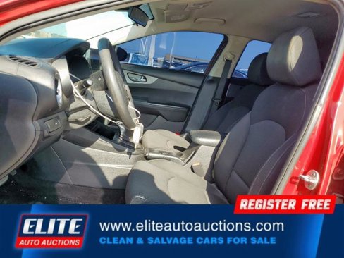 Used 2021 Kia Forte LXS image 14
