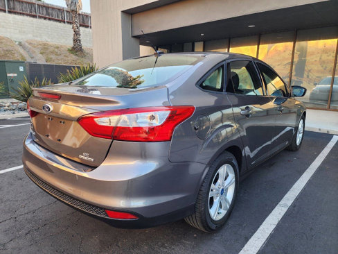 Used 2013 Ford Focus SE image 12