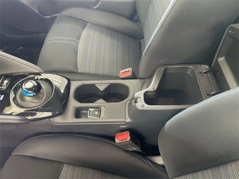 Certified 2024 Nissan Leaf SV Plus image 22