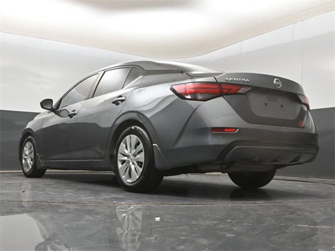 Used 2022 Nissan Sentra S image 17
