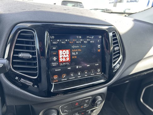 Used 2021 Jeep Compass Limited w/ Elite Interior Group image 29