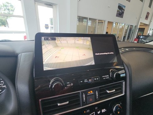 Used 2021 Nissan Armada SV image 42
