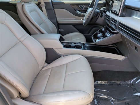 Certified 2022 Lincoln Corsair AWD w/ Premium Package image 30