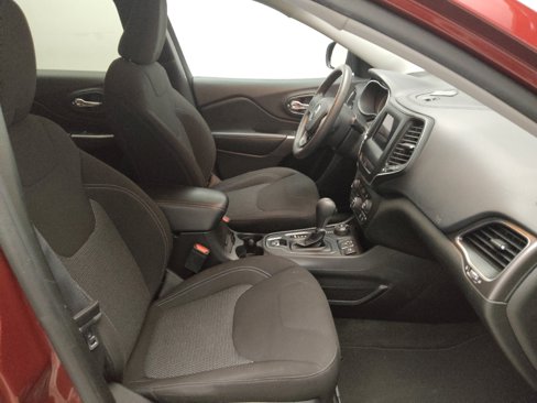 Used 2020 Jeep Cherokee Latitude image 21