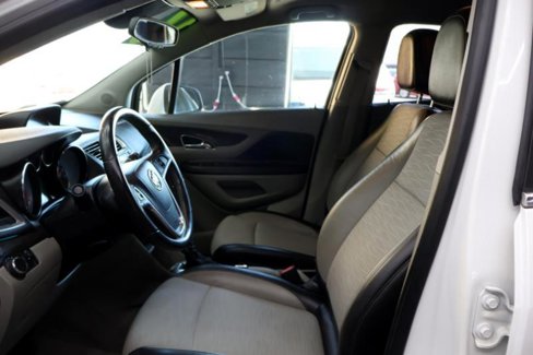 Used 2016 Buick Encore FWD image 15