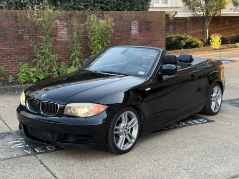 Used 2012 BMW 135i Convertible image 32
