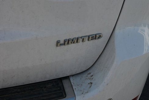 Used 2015 Jeep Grand Cherokee Limited image 9